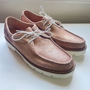 G.H. Bass NWOB Originals Lug Sole Moccasin Shoes Wallace Suede Rose Gold 11